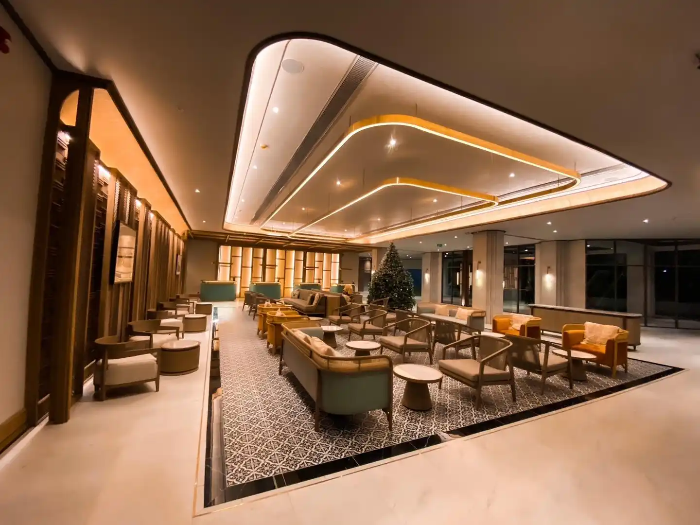 The Quarter Chaophraya by UHG Restaurant