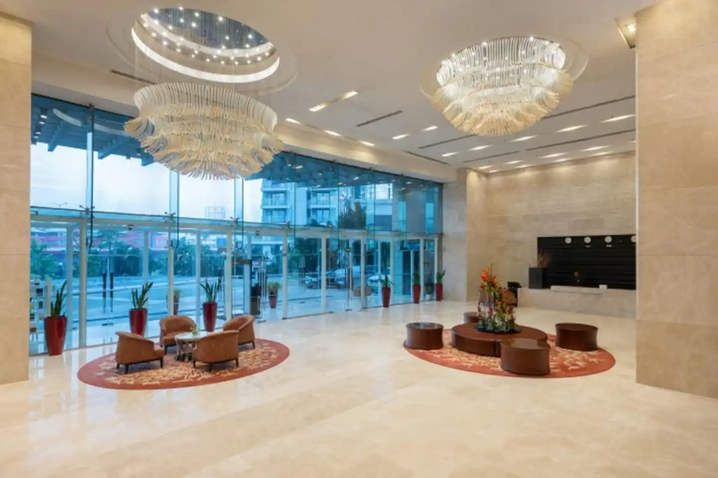 Crowne Plaza Kochi Lobby