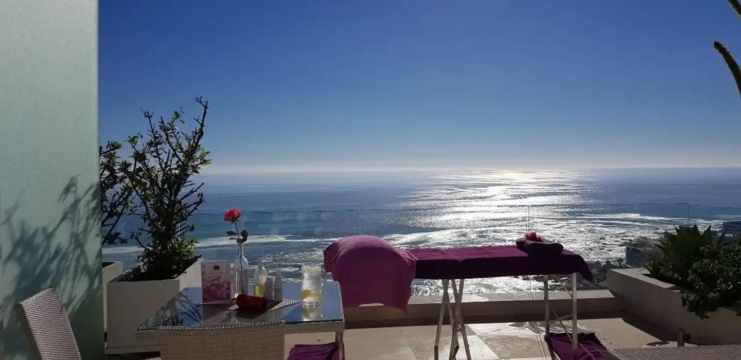The Clarendon - Bantry Bay Terrasse