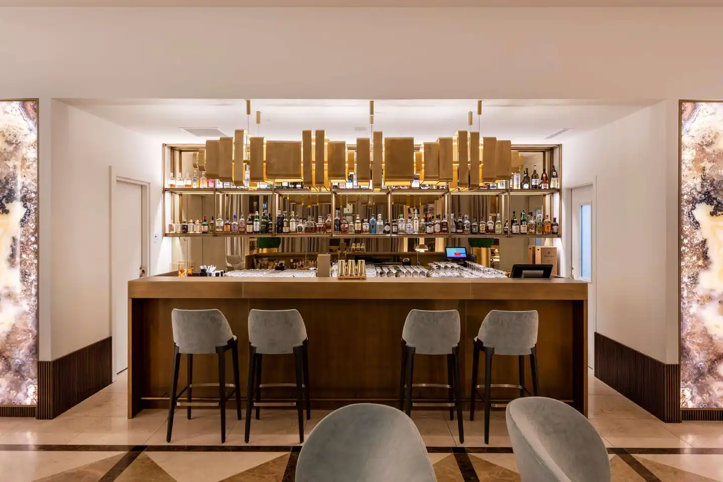 Grand Hotel Kempinski Vilnius Bar
