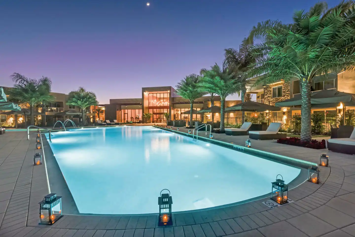Magic Village Yards Pool