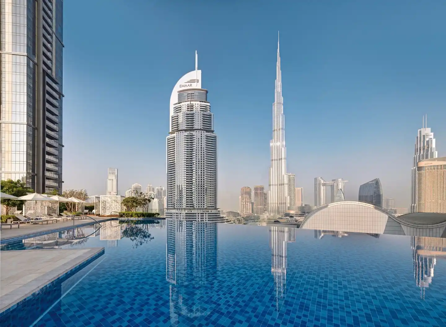 Address Dubai Mall Pool