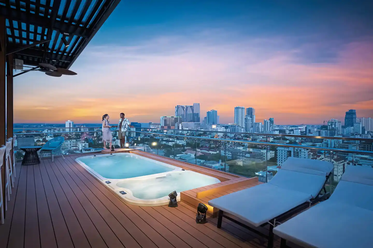 Capri by Fraser, Phom Penh Pool