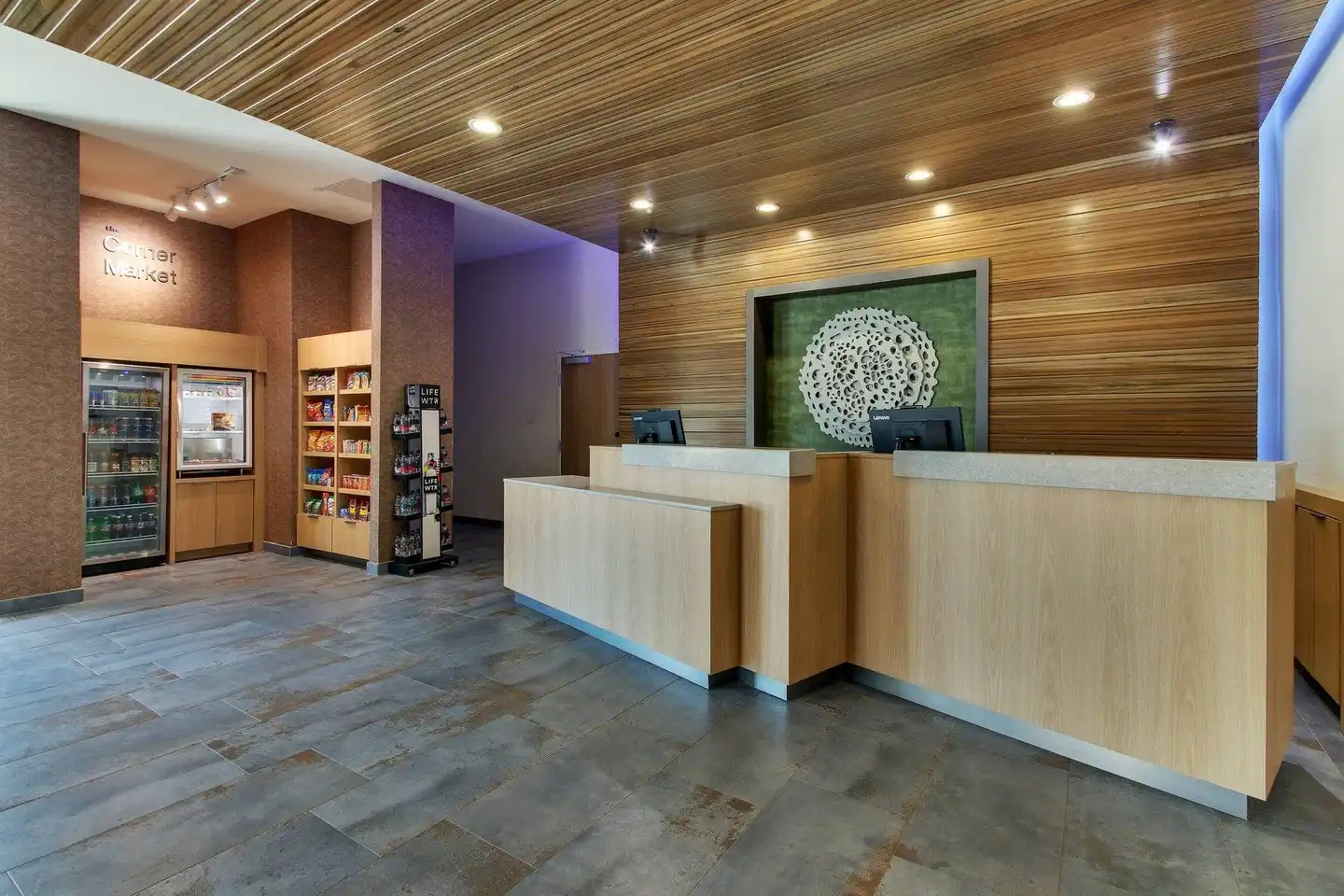Fairfield Inn & Suites by Marriott Houston Brookhollow Lobby