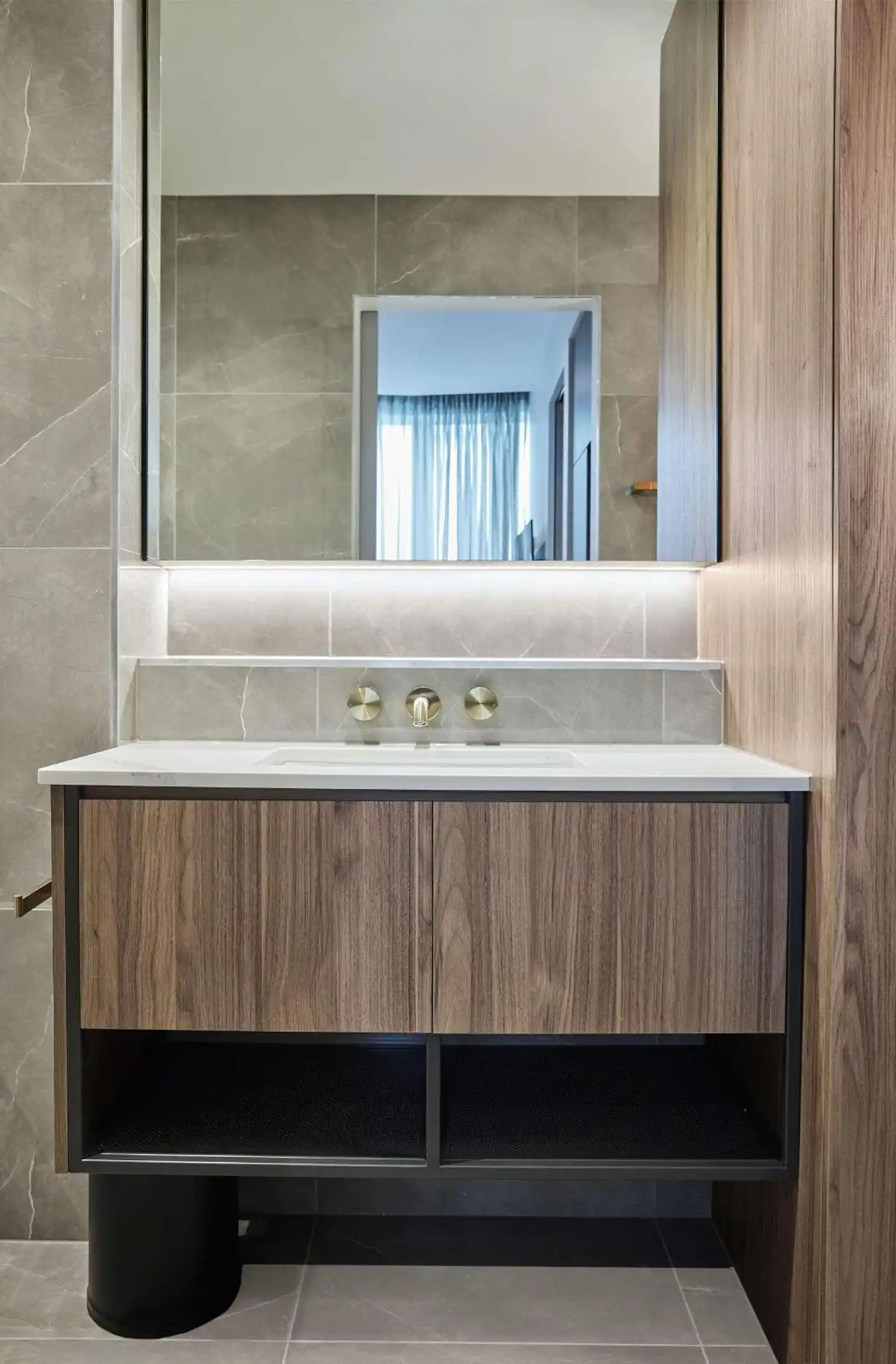 Adina Apartment Hotel Melbourne Pentridge Badezimmer