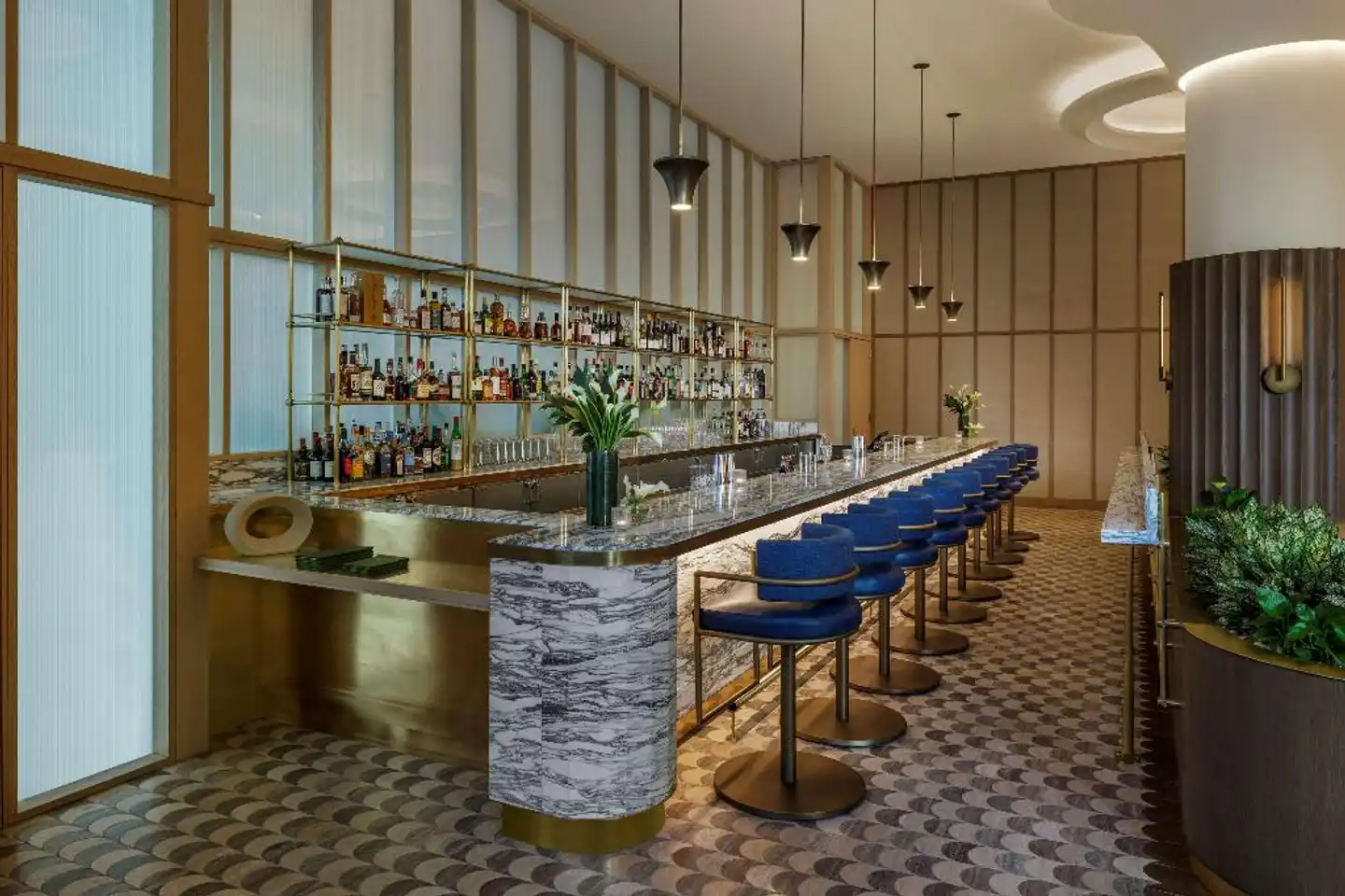 The Morrow Washington Dc, Curio Collection By Hilton Bar