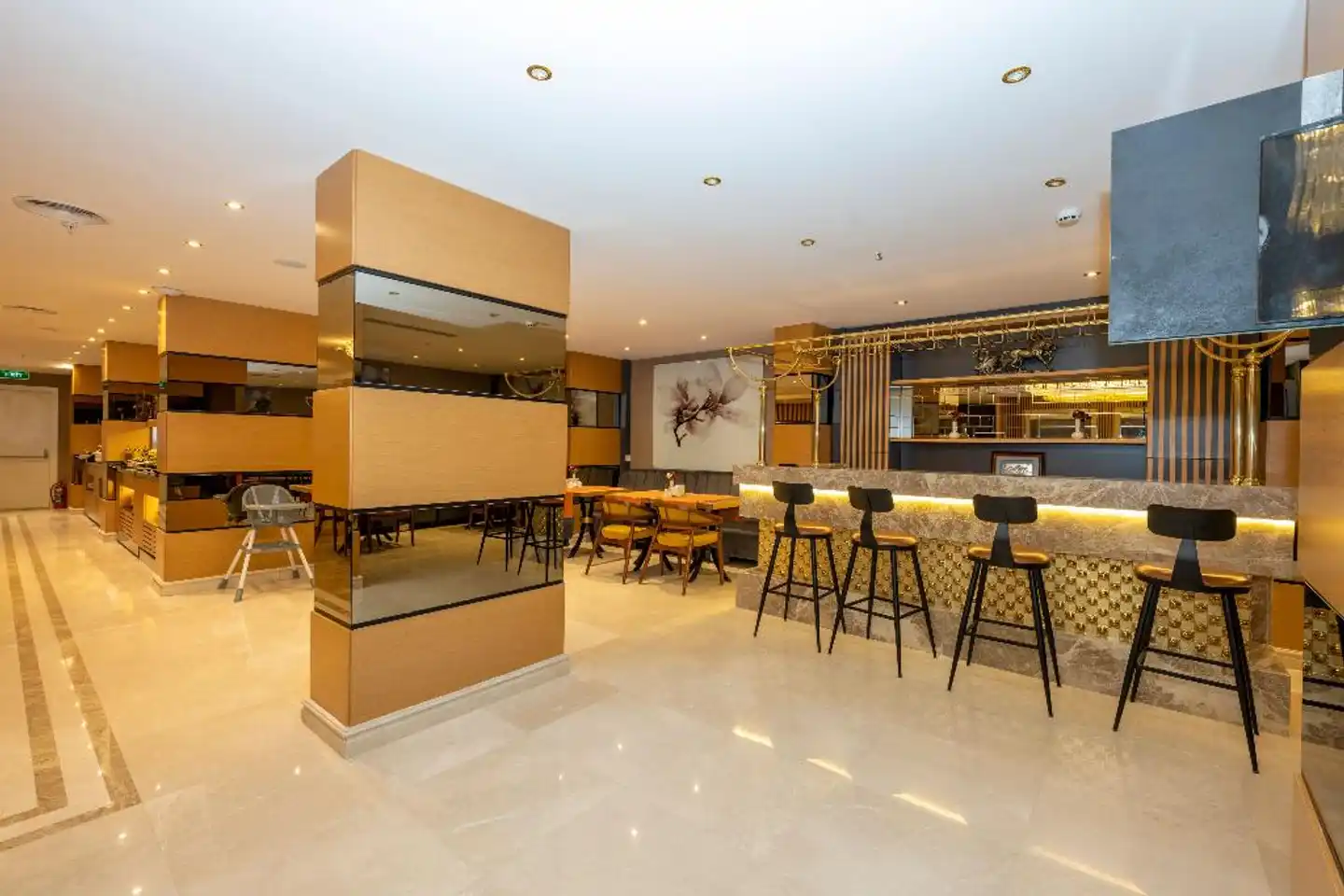 Freya Hotel Bar