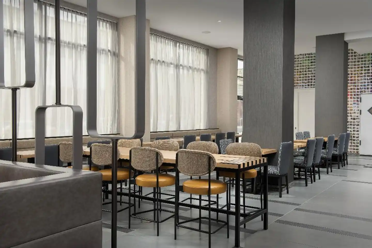 Residence Inn by Marriott New York Queens Lobby