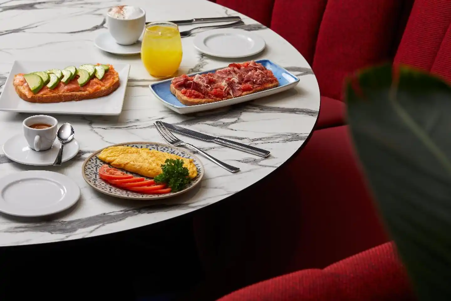 Crowne Plaza Madrid - Centre Retiro Restaurant