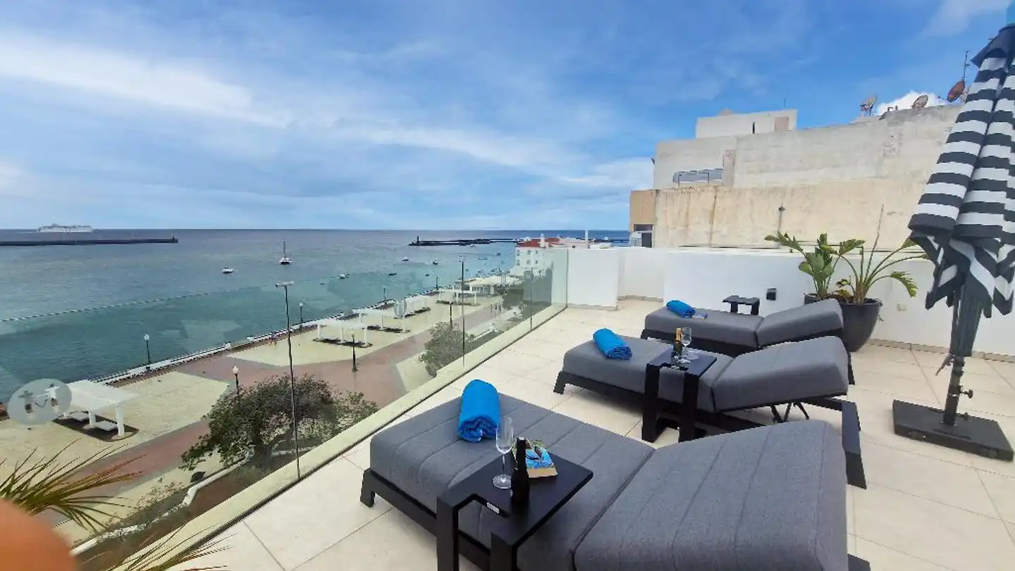 Blue Marina Suites Strand