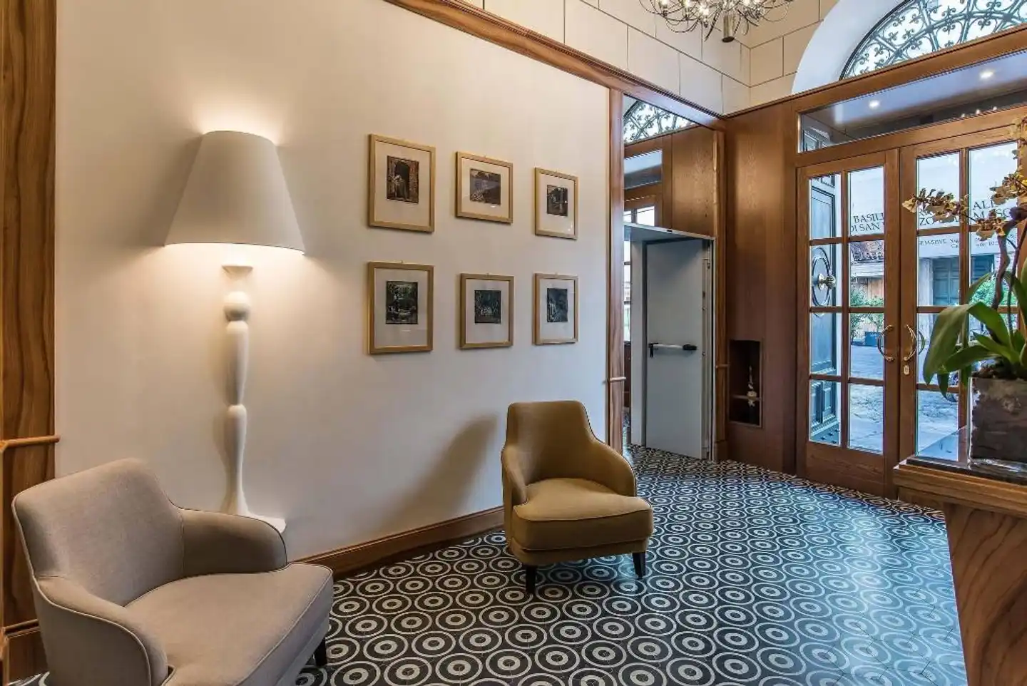 Hotel Damaso Lobby