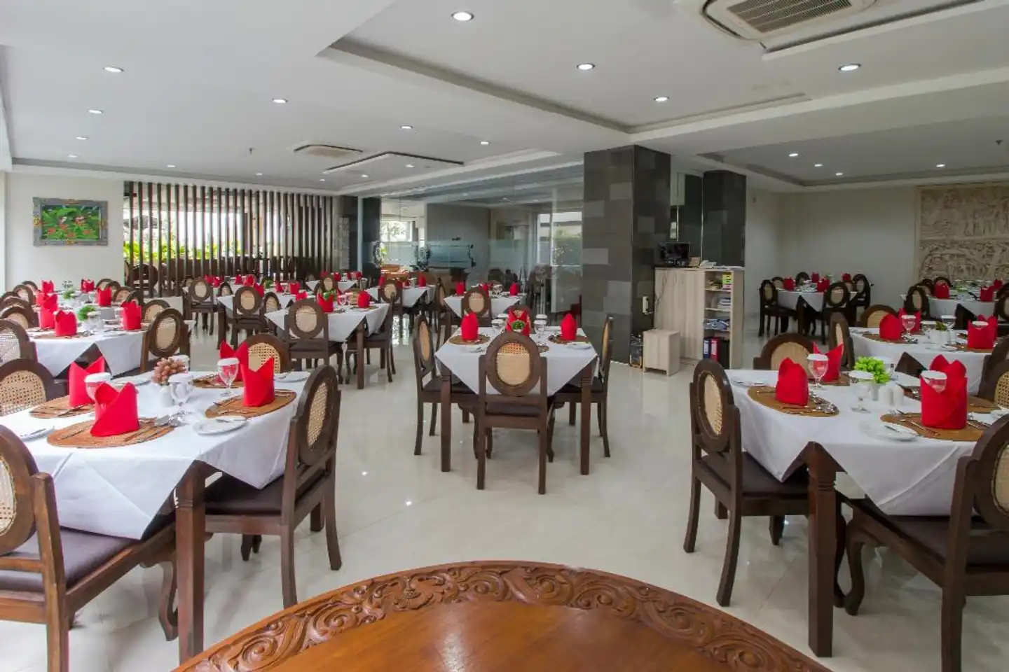 Grand Puri Saron Boutique Yogyakarta Restaurant