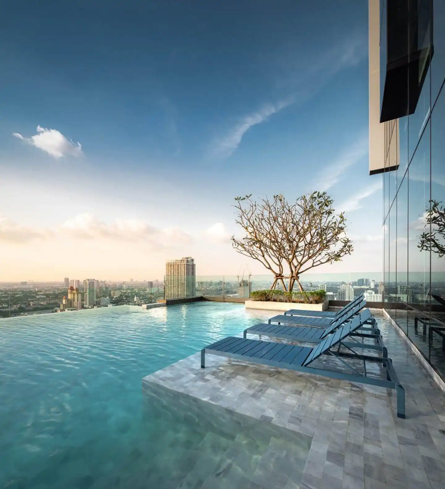 The Quarter Hotel Ari Pool