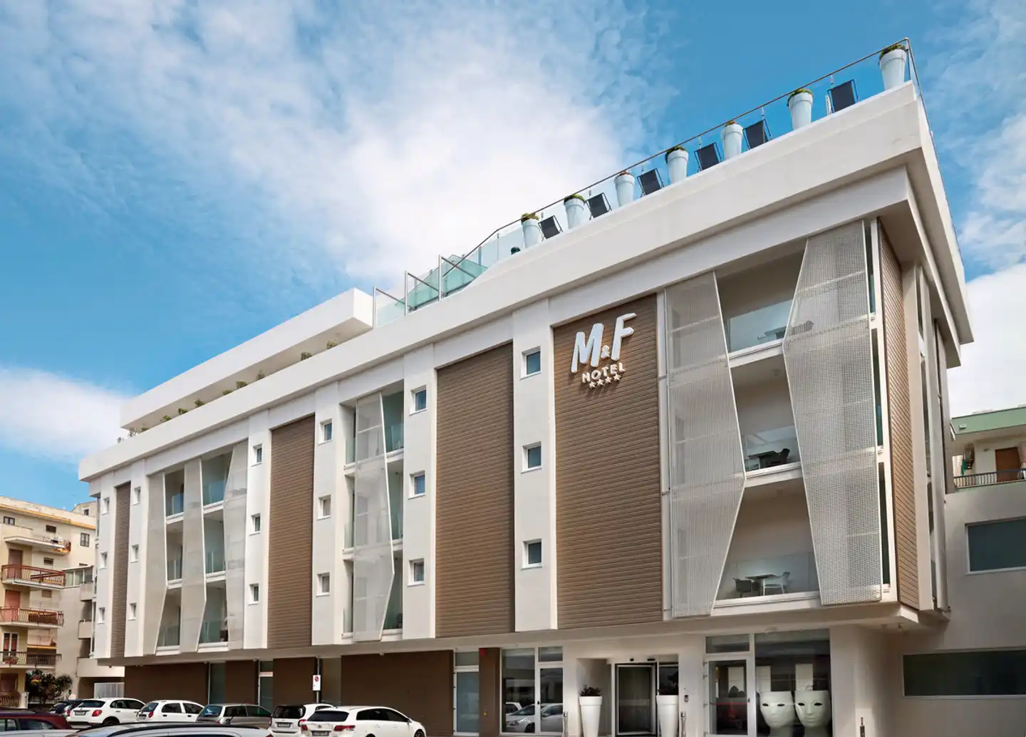 M & F Hotel Aussenansicht