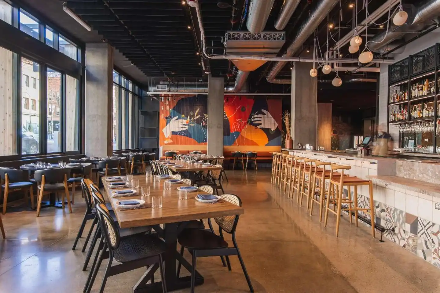 Hyatt Centric Downtown Portland Bar