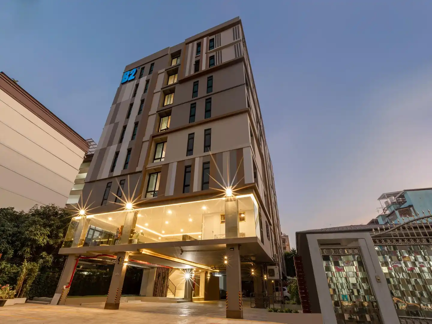 B2 Huai Khwang Premier Hotel Aussenansicht
