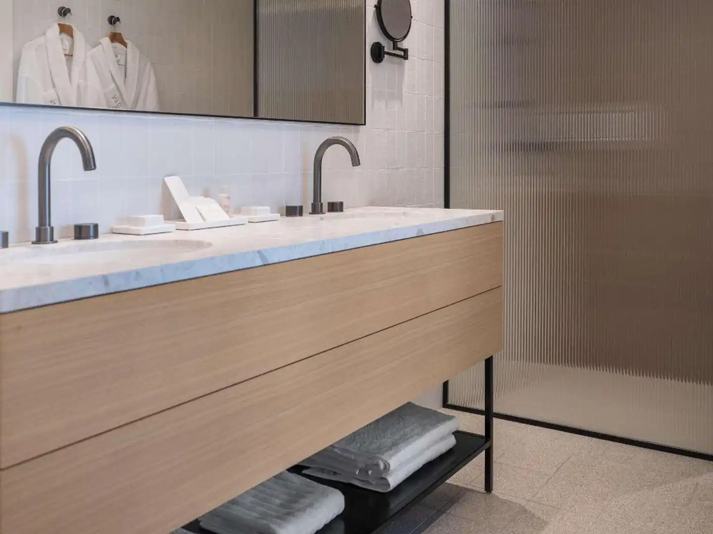 Elkonin Tel Aviv - MGallery Hotel Collection Badezimmer