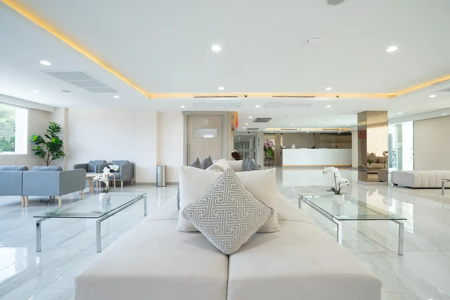 Oriole Residence Lobby