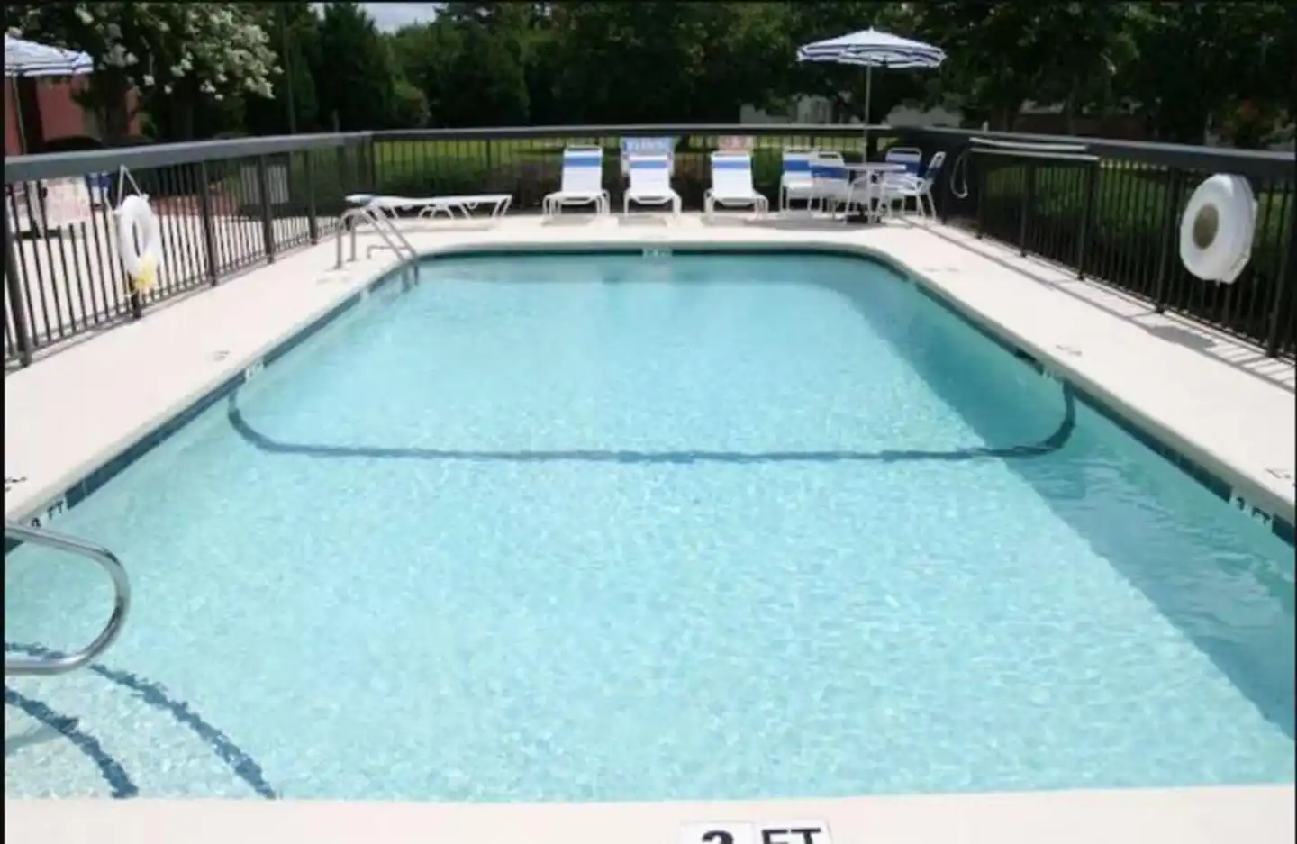 Hampton Inn Fort Myers Downtown Pool