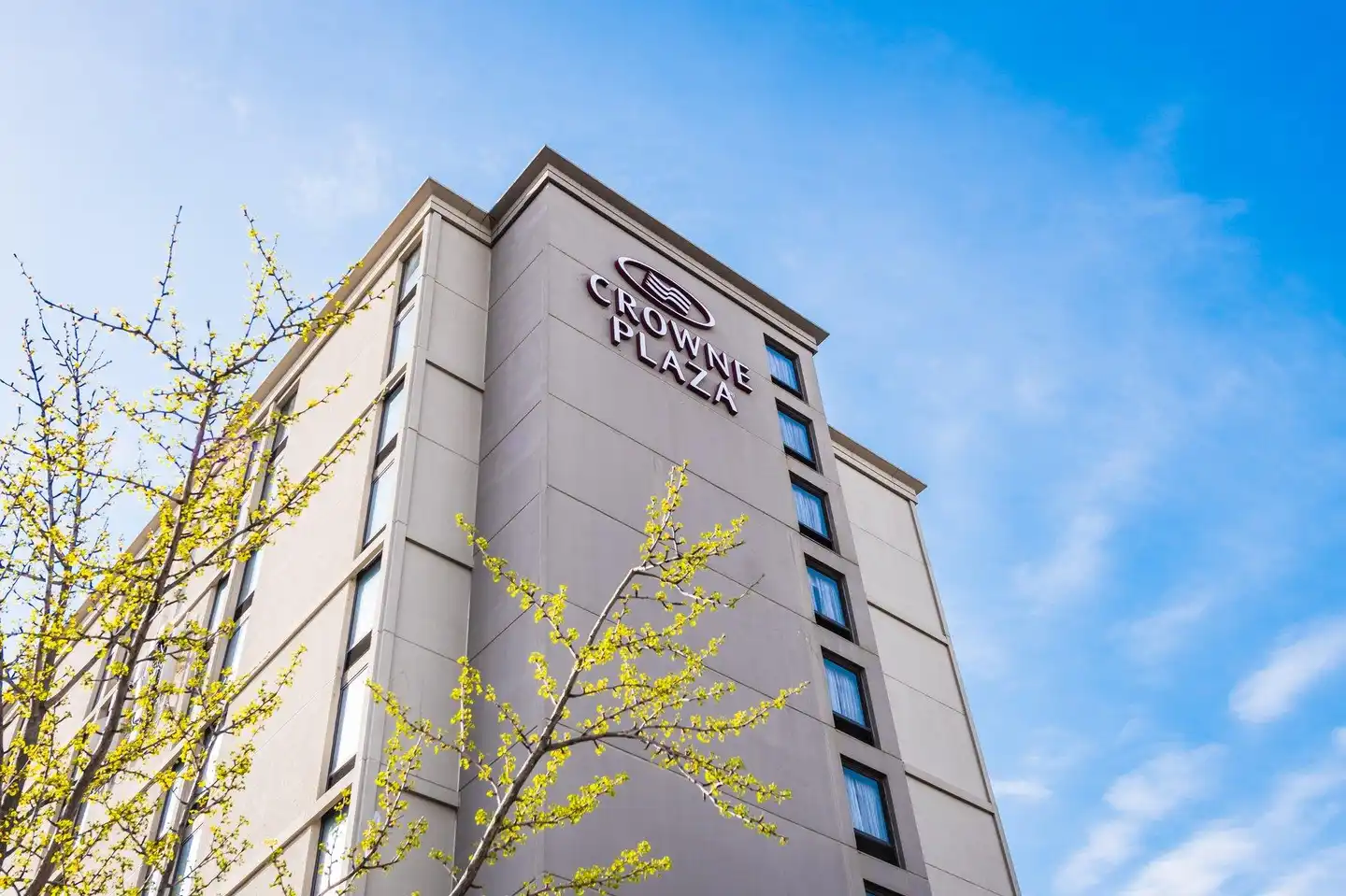 Crowne Plaza Newark Airport Aussenansicht