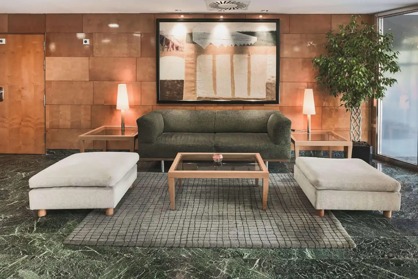 NH Ciudad de Valladolid Lobby