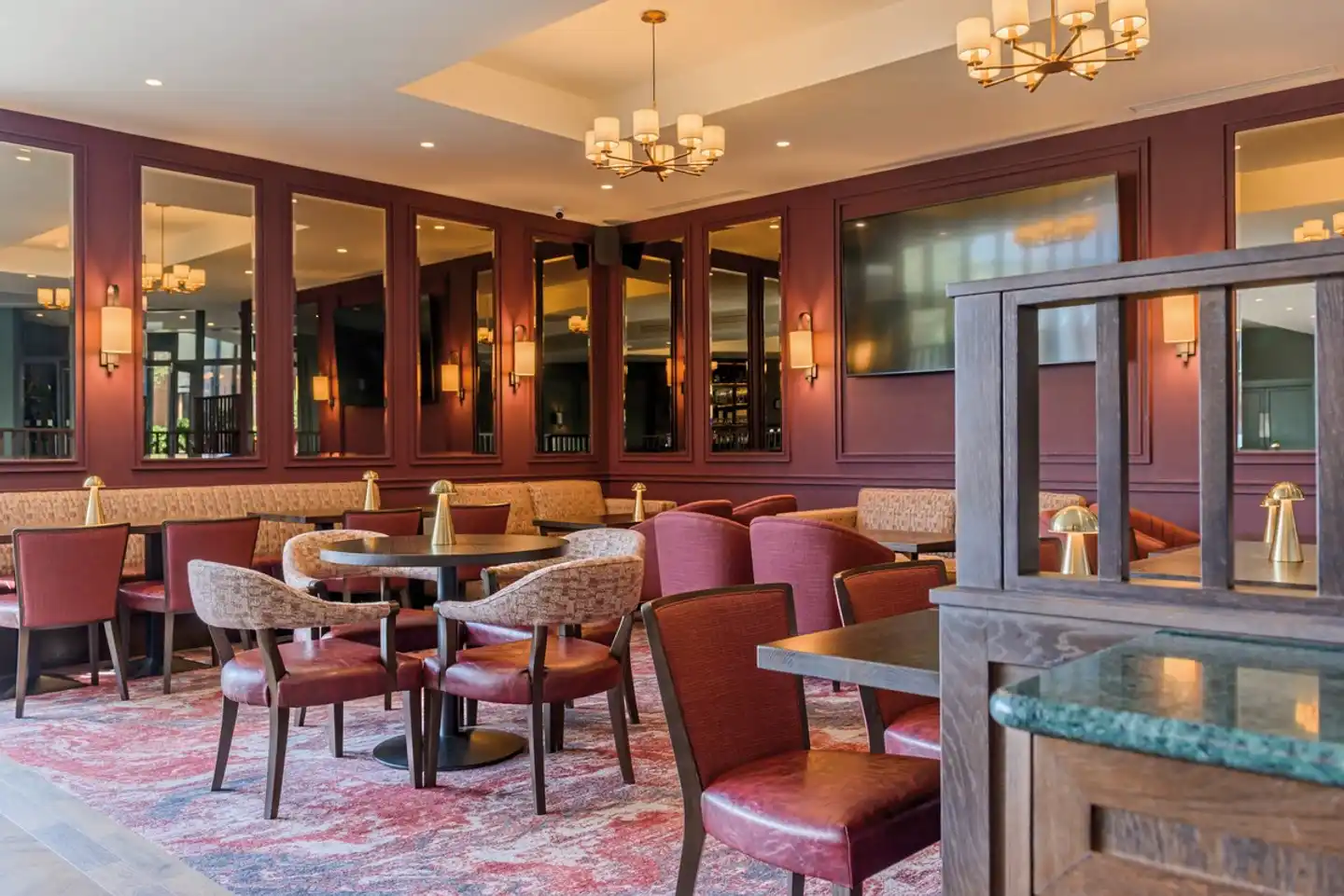 Hotel Killarney Lobby