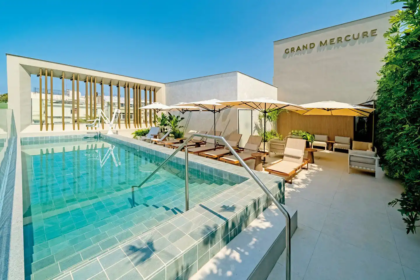 Grand Mercure Rio de Janeiro Copacabana Pool