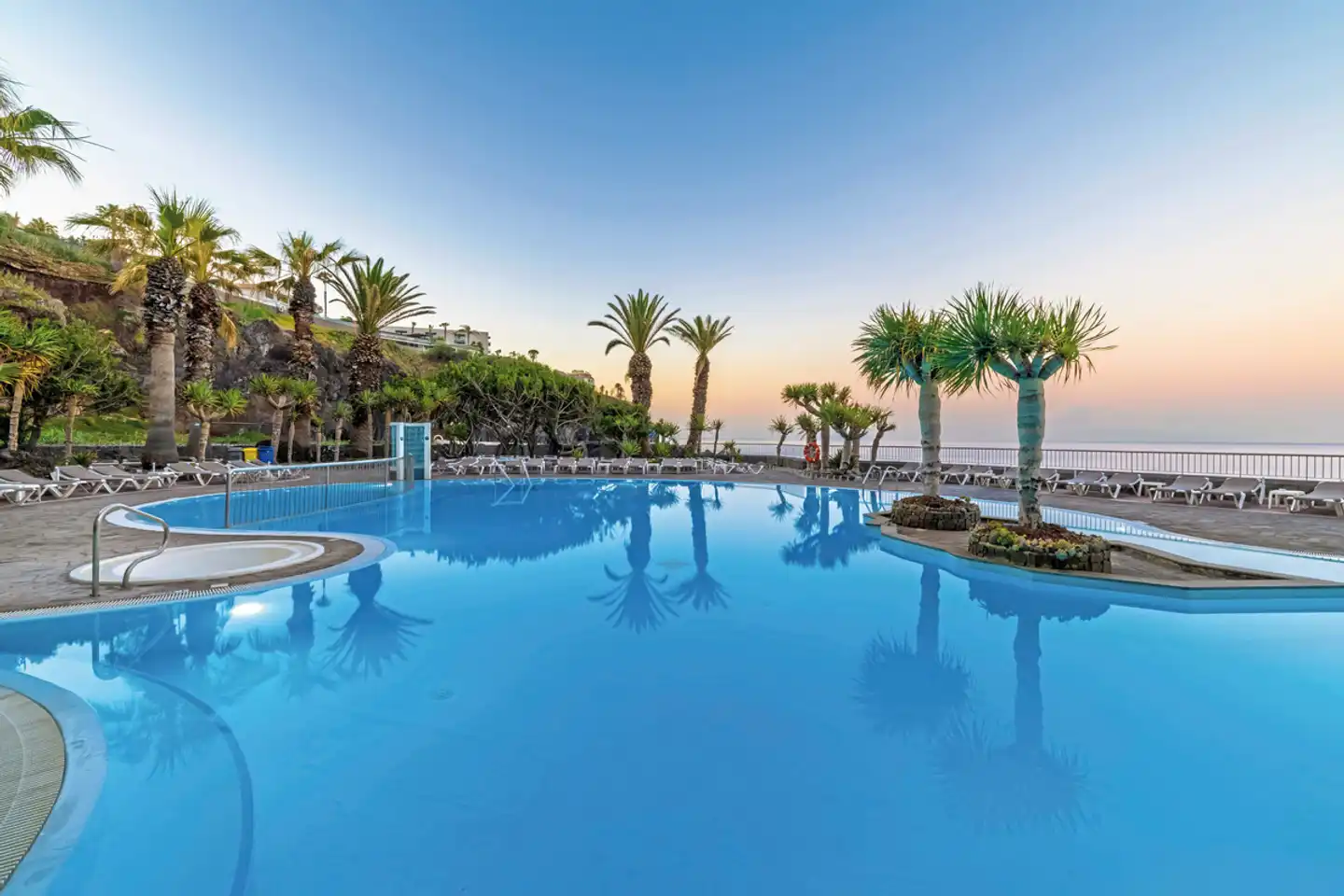 Pestana Ocean Bay All Inclusive Pool