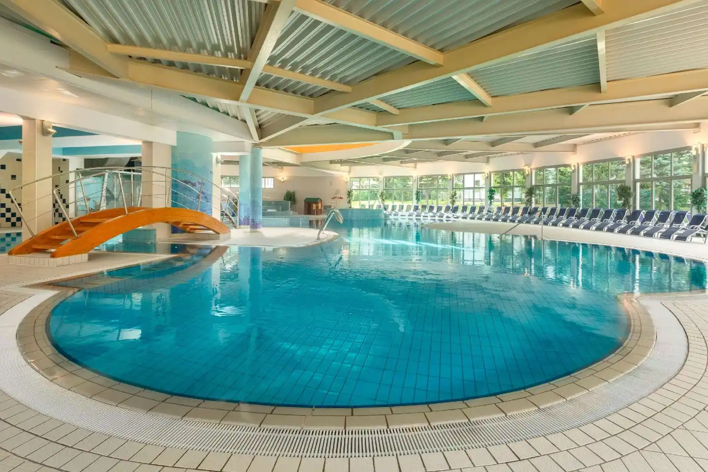 Ramada Resort by Wyndham Kranjska Gora Hallenbad