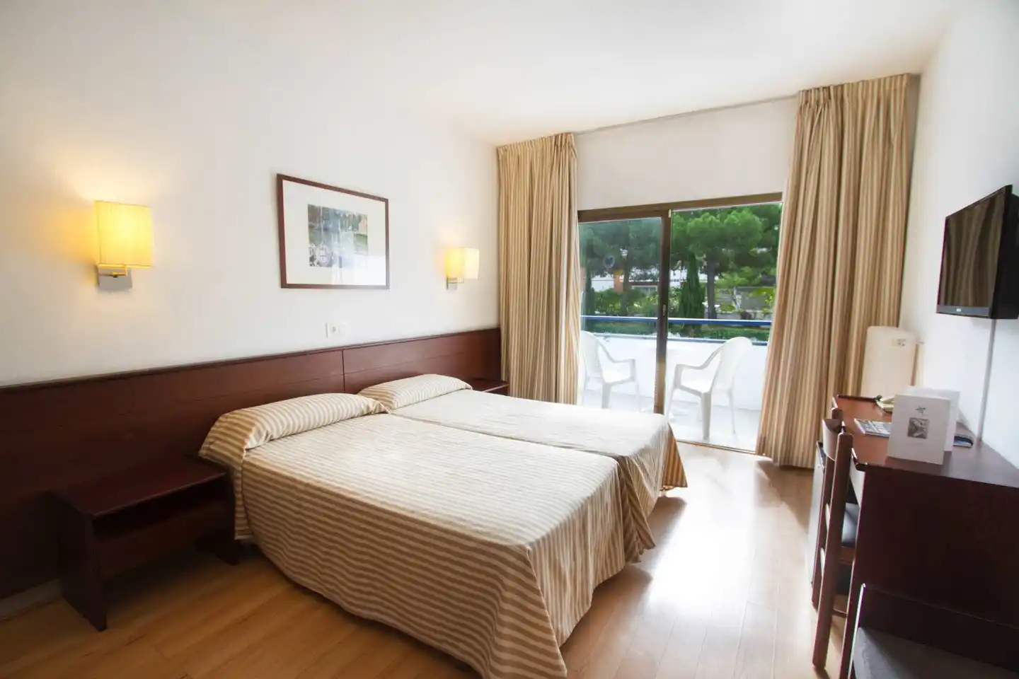 Gran Garbí ACCOMMODATION