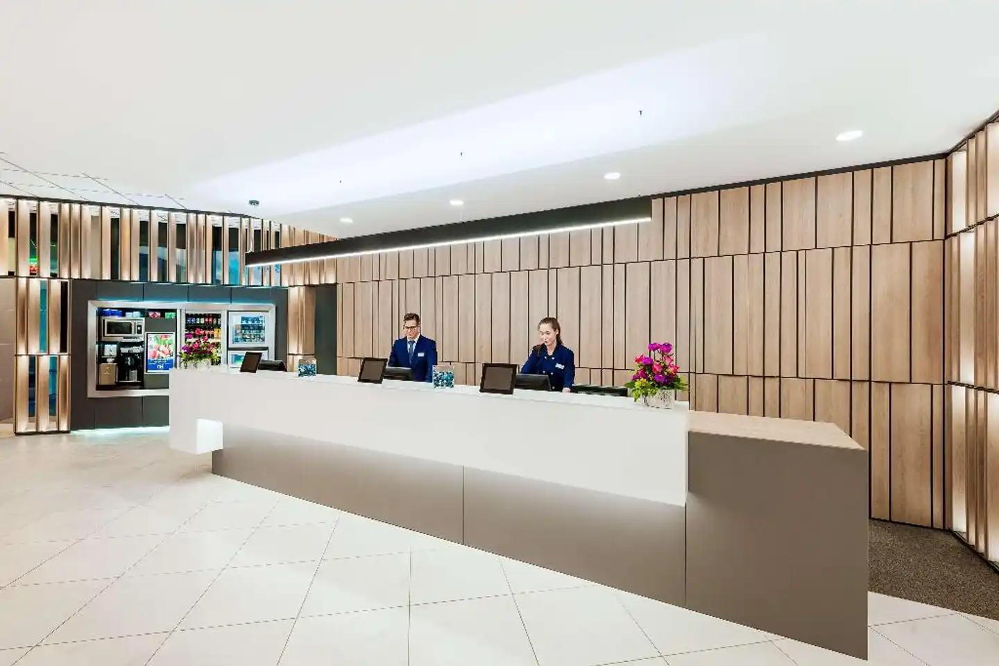 NH Dortmund Lobby