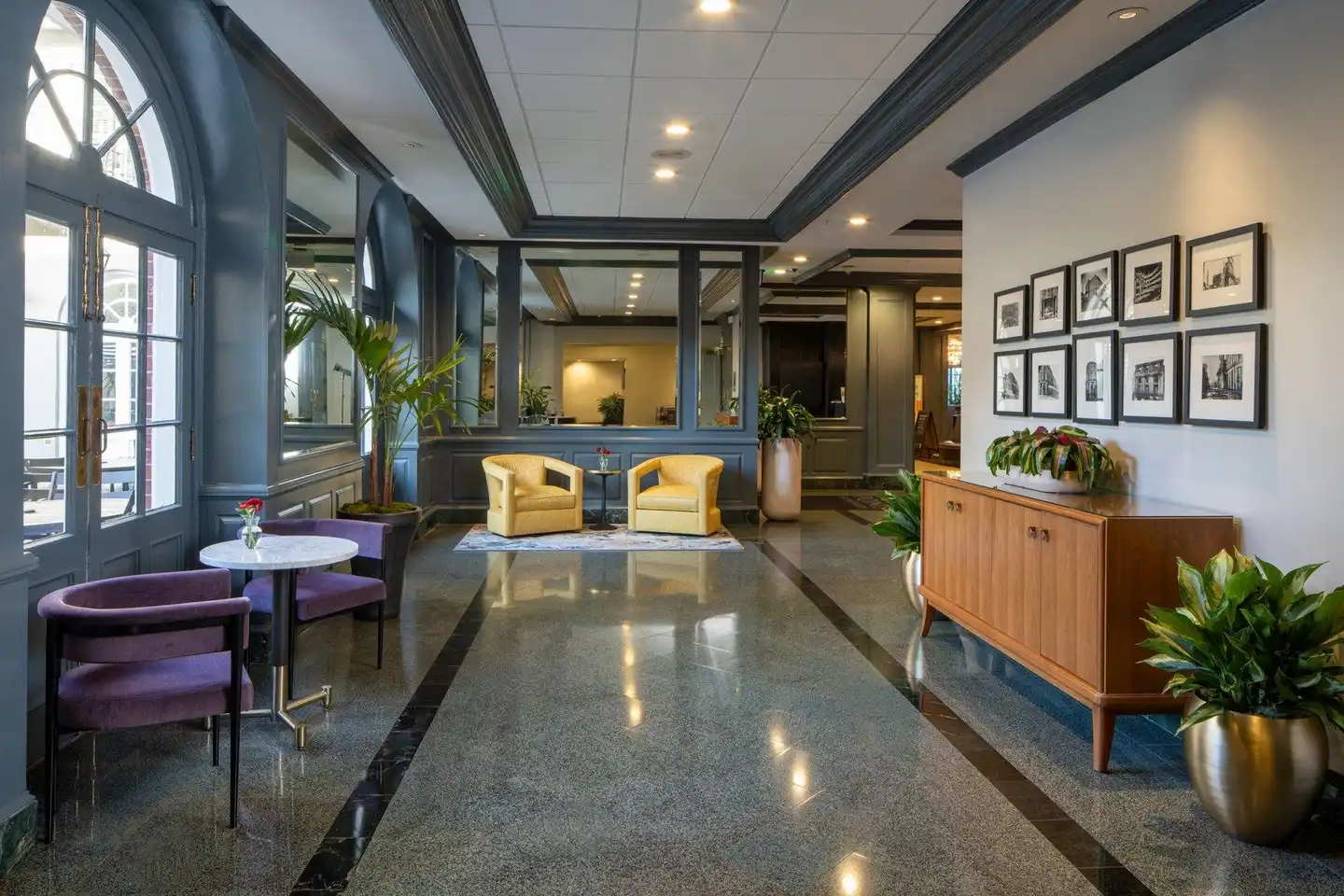 Four Points by Sheraton French Quarter Lobby