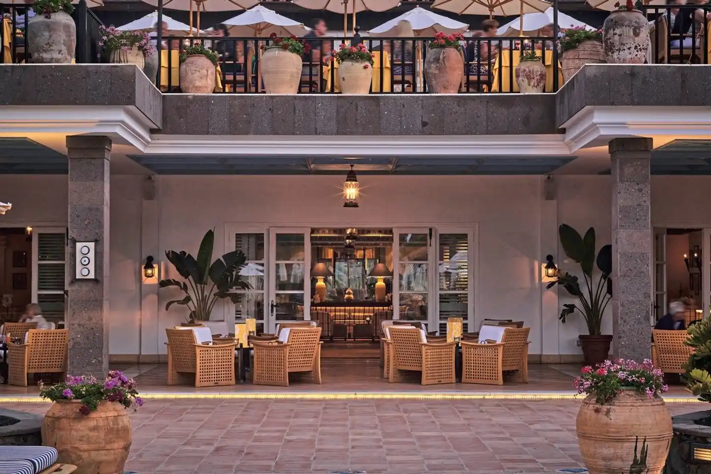 Seaside Grand Hotel Residencia Lobby
