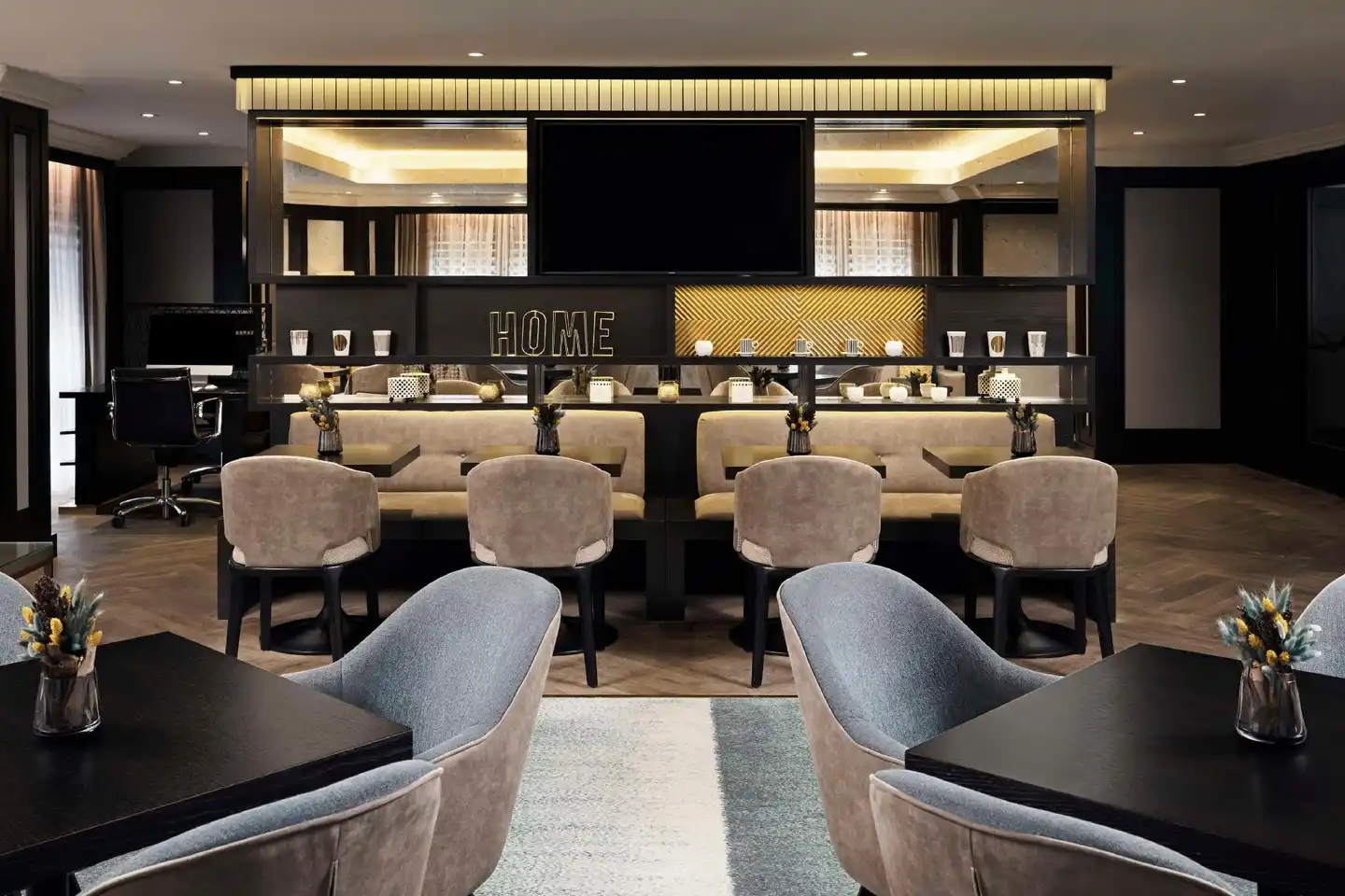 Hilton Vienna Plaza Bar