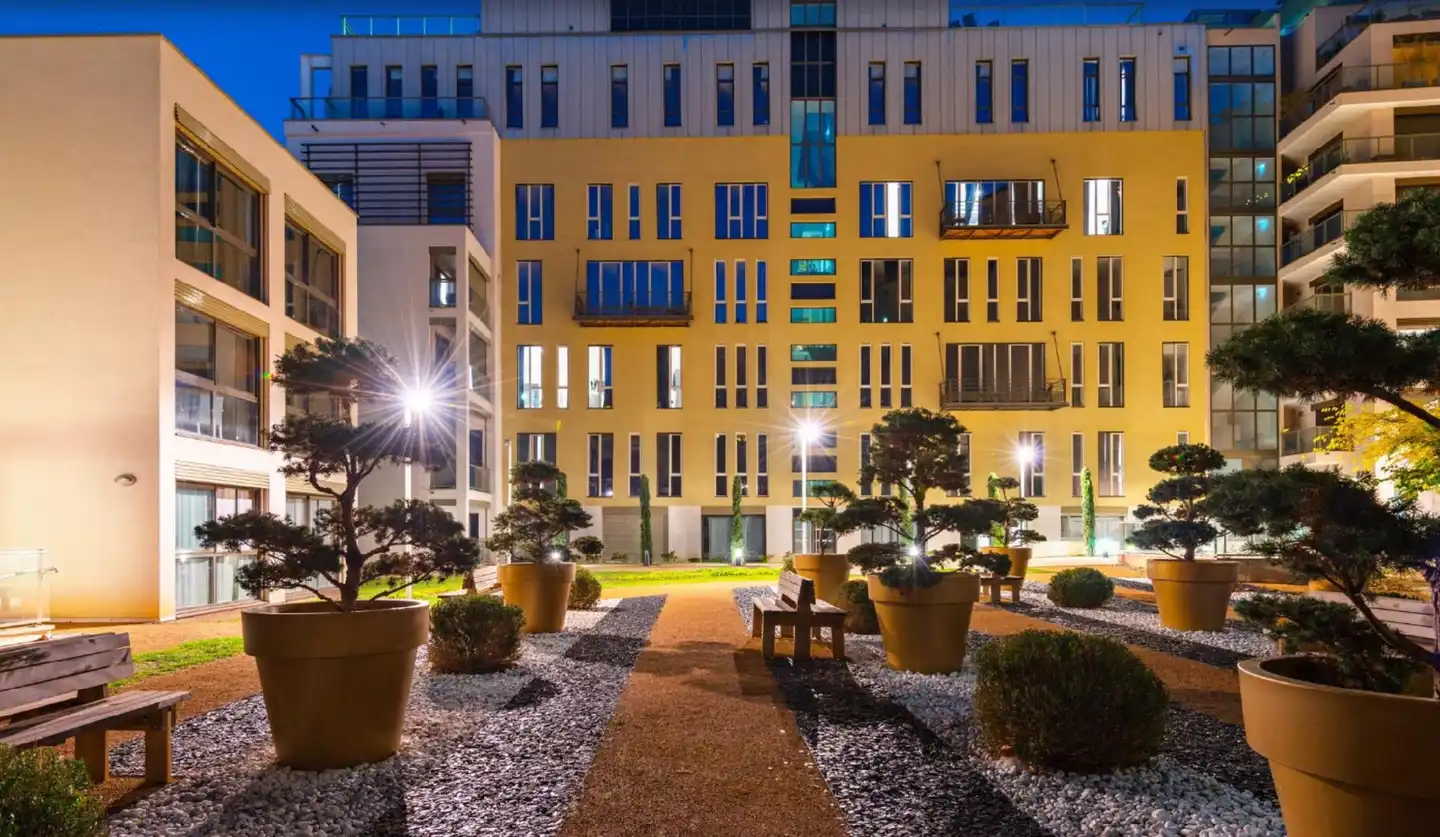 Lagrange City Apparthotel Lyon Lumiere Terrasse