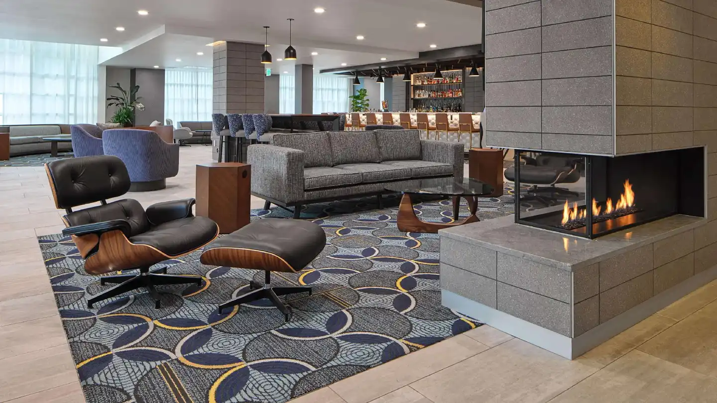 River's Edge Hotel Portland, Tapestry Collection by Hilton Lobby