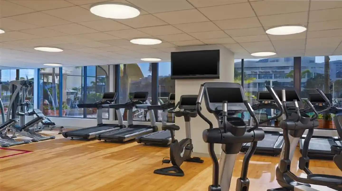 Sheraton Tampa Riverwalk Hotel Sport und Entertainment