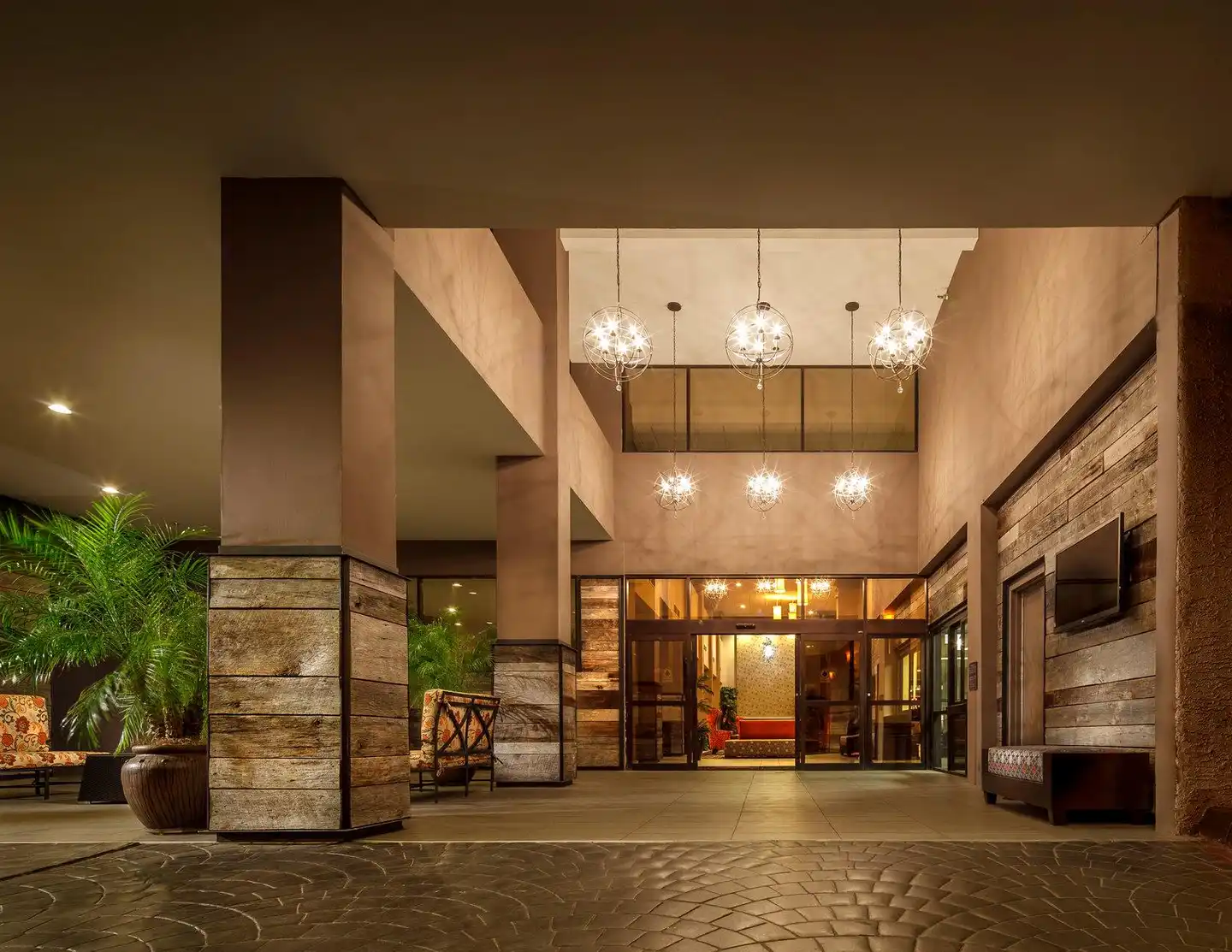 Crowne Plaza Phoenix Airport Aussenansicht