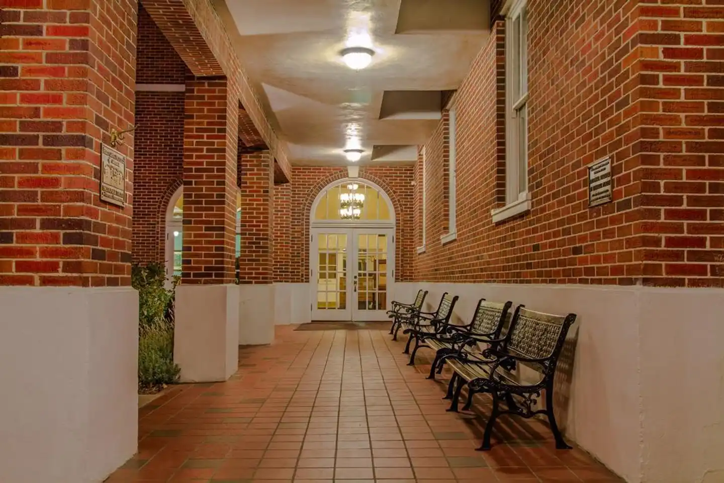 Hassayampa Inn Lobby