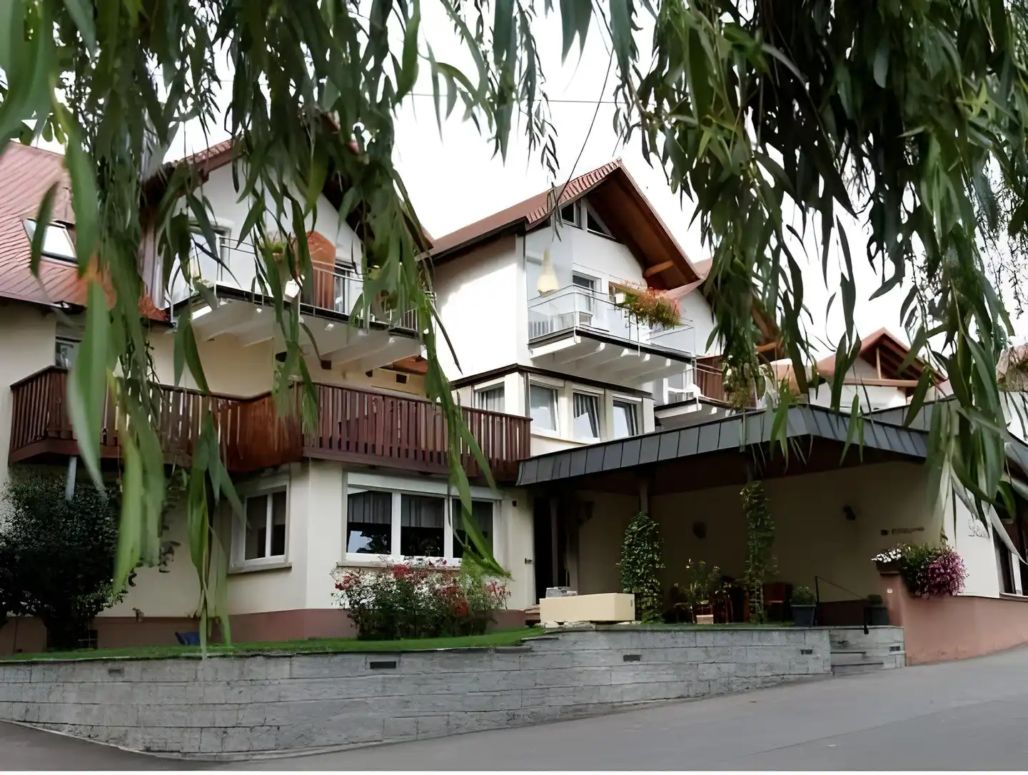 Hofgut Schellenberg Aussenansicht