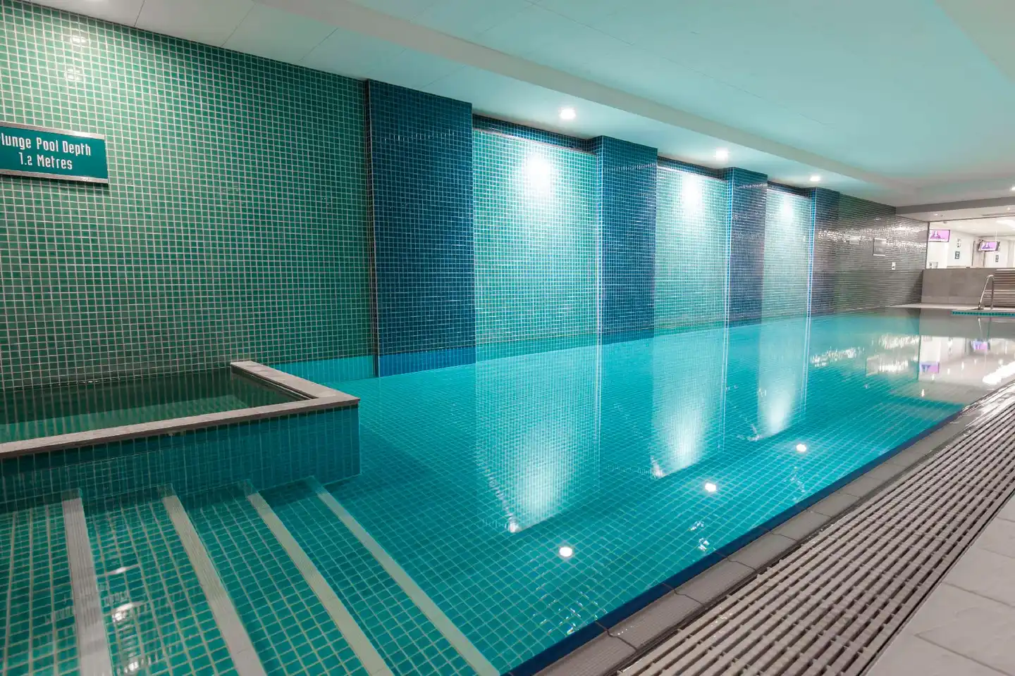 Oaks Glenelg Plaza Pier Suites Hallenbad