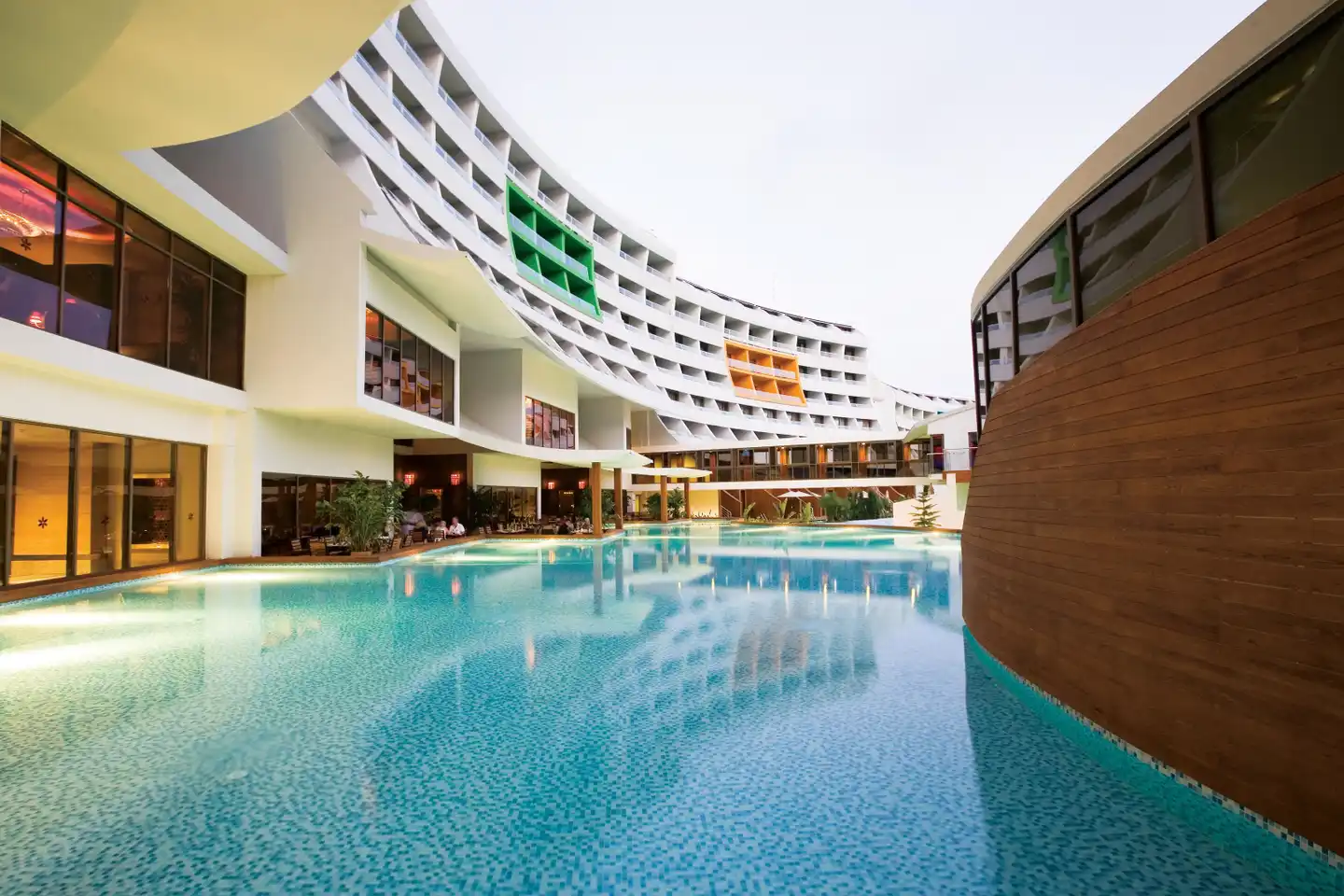 Cornelia Diamond Golf Resort & Spa Pool