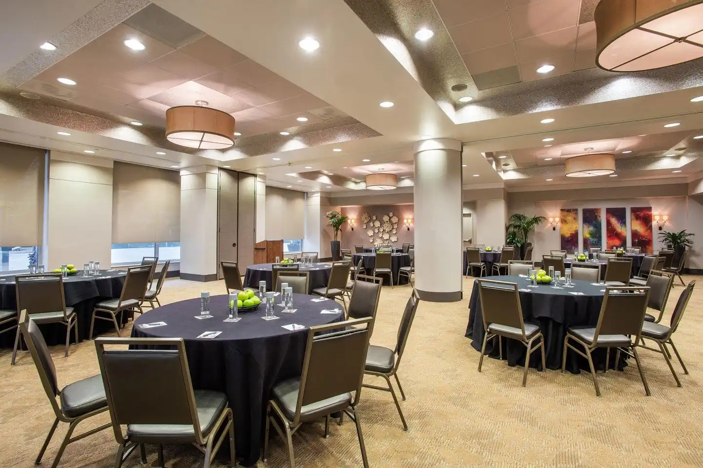 Magnolia Hotel Houston Restaurant