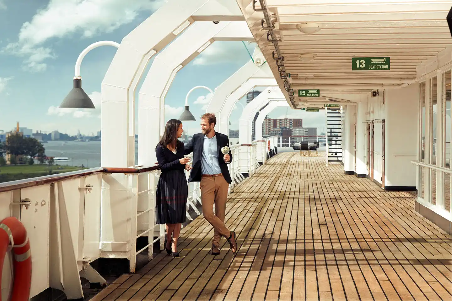 SS Rotterdam by Westcord Hotels Sport und Entertainment