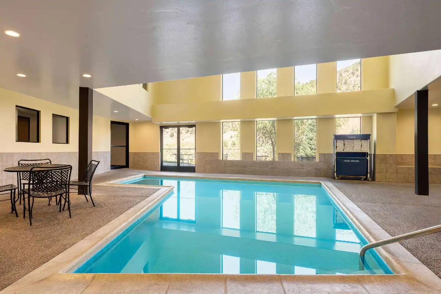 Days Inn Carbondale Hallenbad
