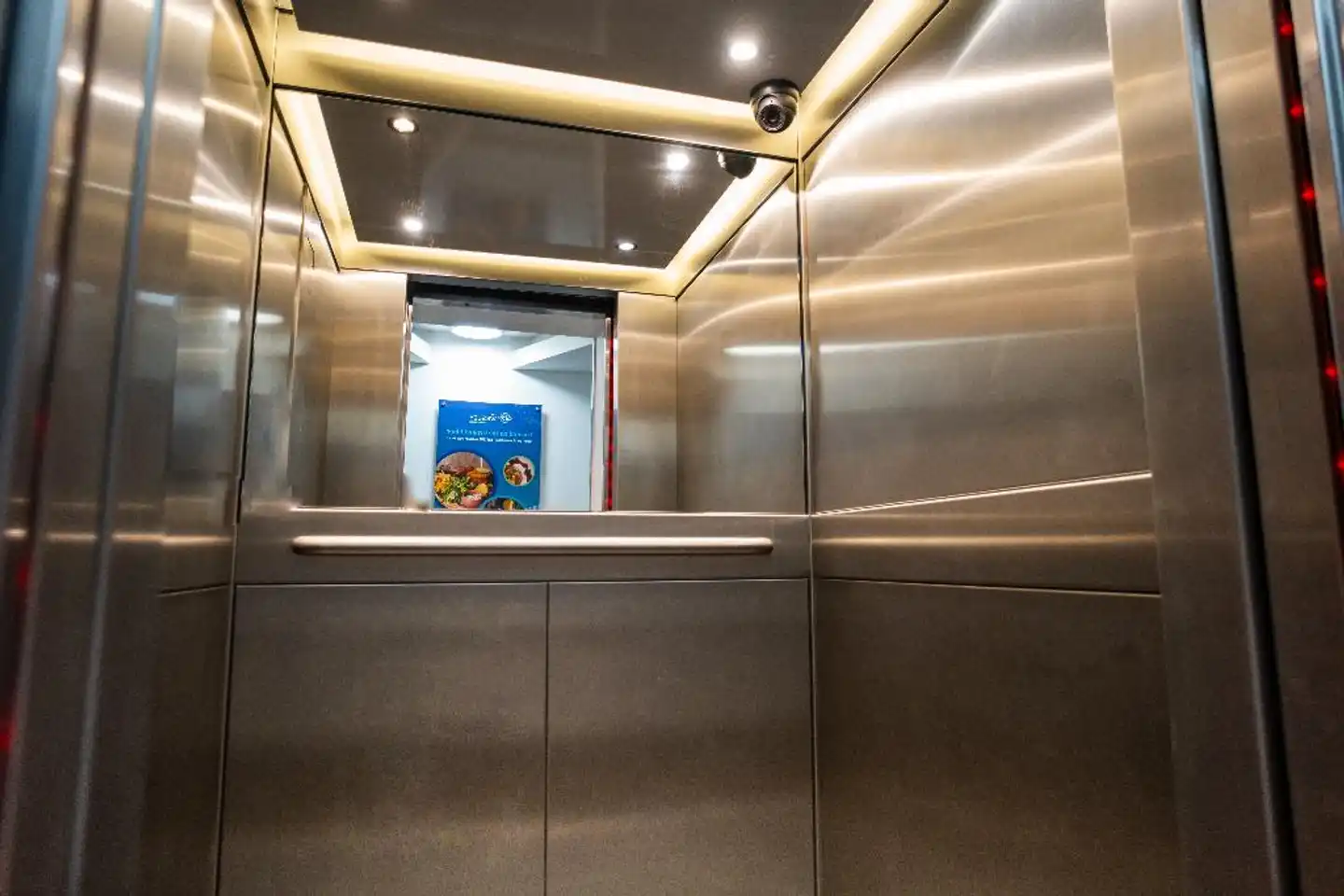 TheWesley Lobby