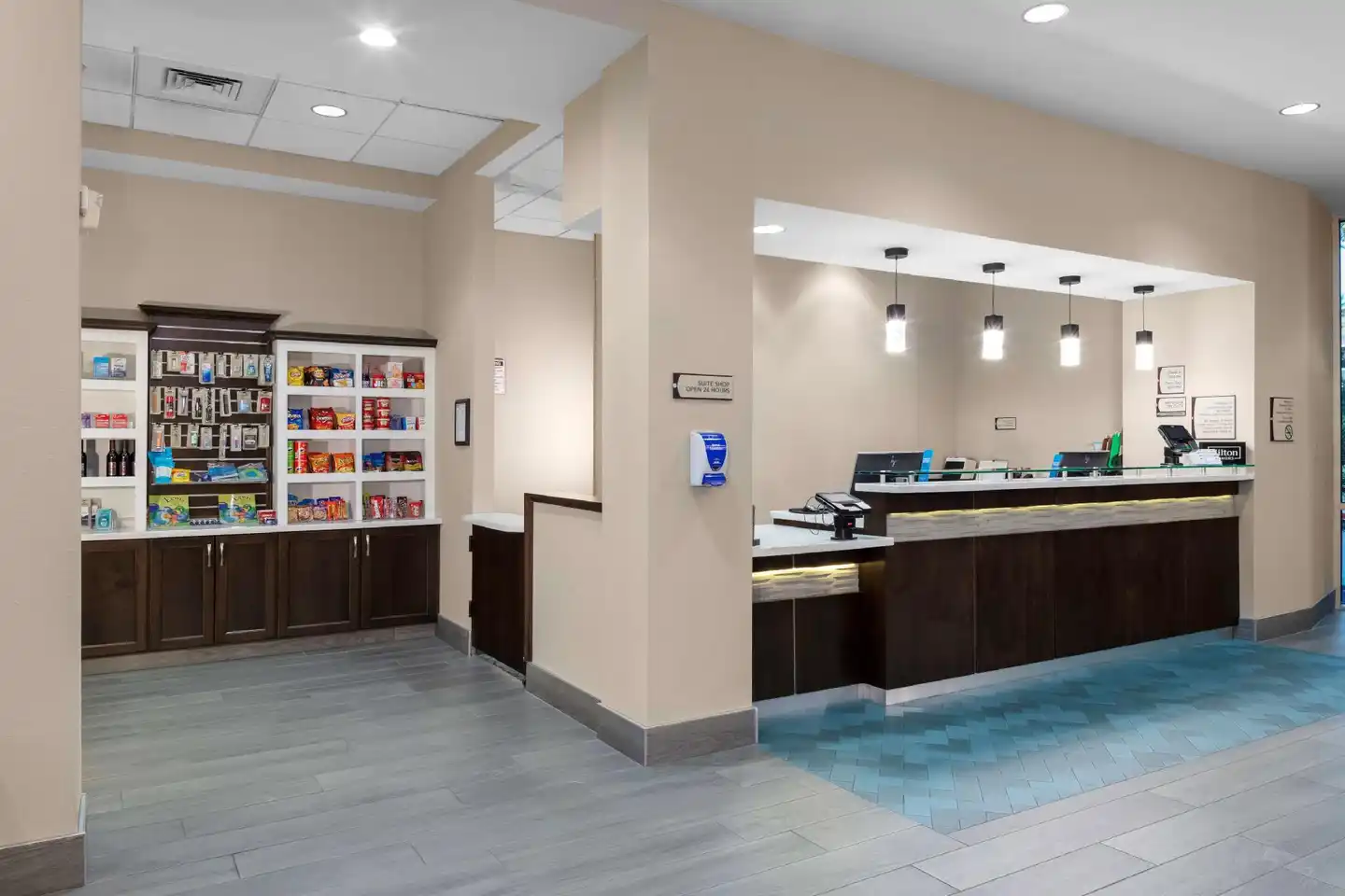 Homewood Suites by Hilton Phoenix Airport South Lobby