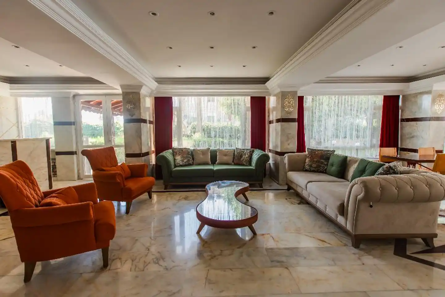 Bellissima Hotel Lobby