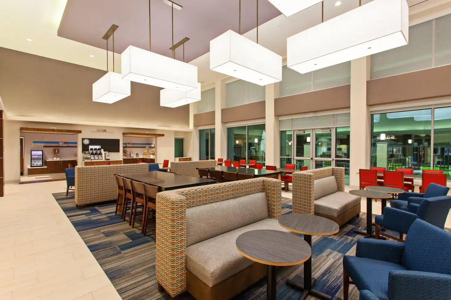 Holiday Inn Express & Suites Houston S - Medical Ctr Area Bar