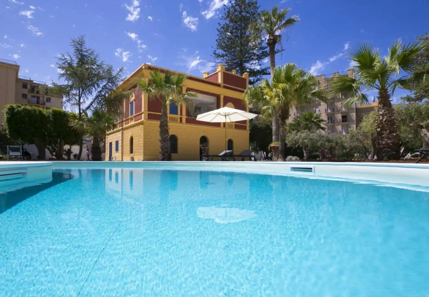 Giardini Mon Plaisir Pool